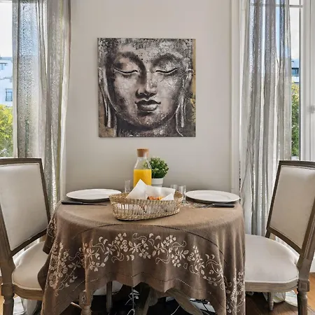 Appartamento Chic Apartment Near Arc De Triomphe
