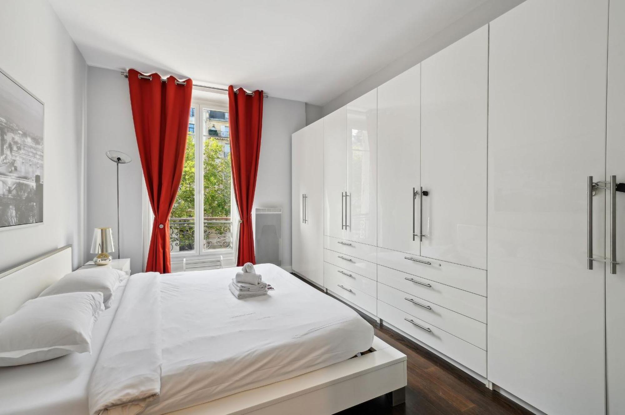 Apartment Chic Apartment Near Arc De Triomphe Paris